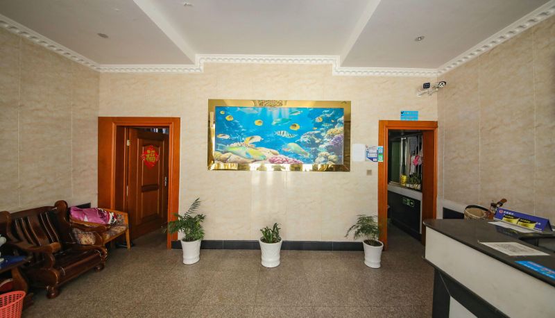Zewnętrzna część hotelu - Golden Triangle Hotel
