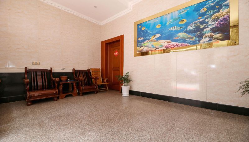 Zewnętrzna część hotelu - Golden Triangle Hotel