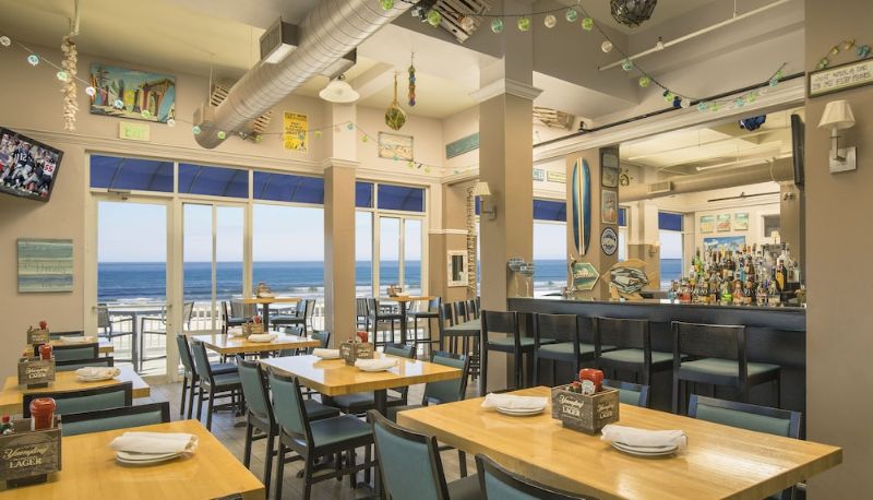 Restaurant - Nantasket Beach Resort