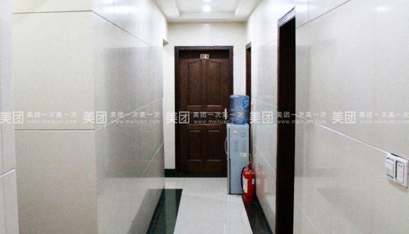 Chambre Business - Building Materials Hotel