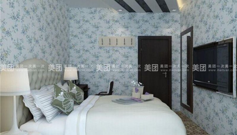 Zimmer - 2046 Emperor Hotel