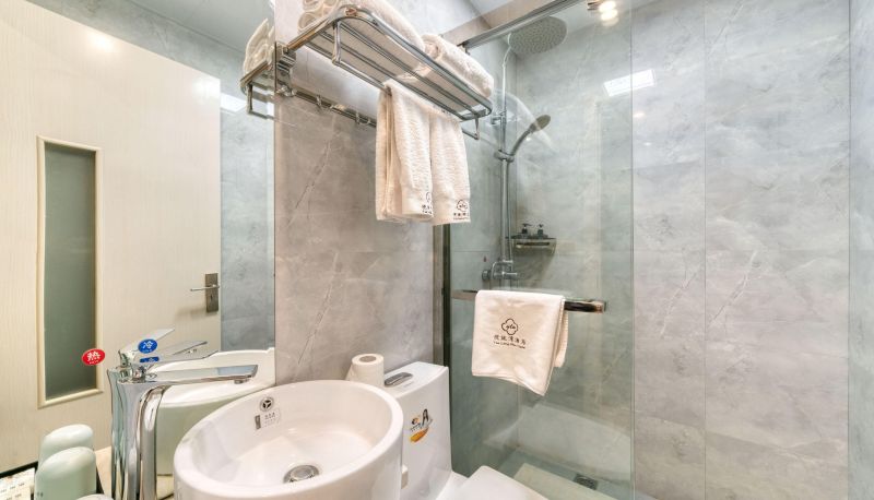 Camera business - Chuang ejia Hotel (Lishui Yunhe Chengdong Road Bus Station Store)