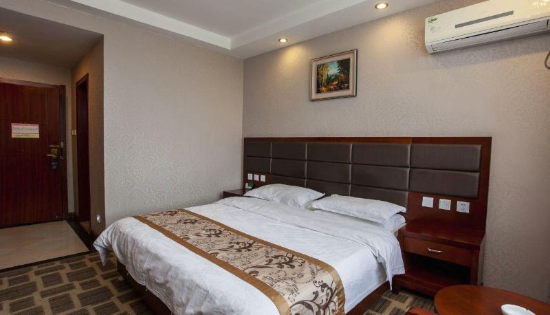 Camera business - Sunshine Hotel (Qingdeli Street Branch)