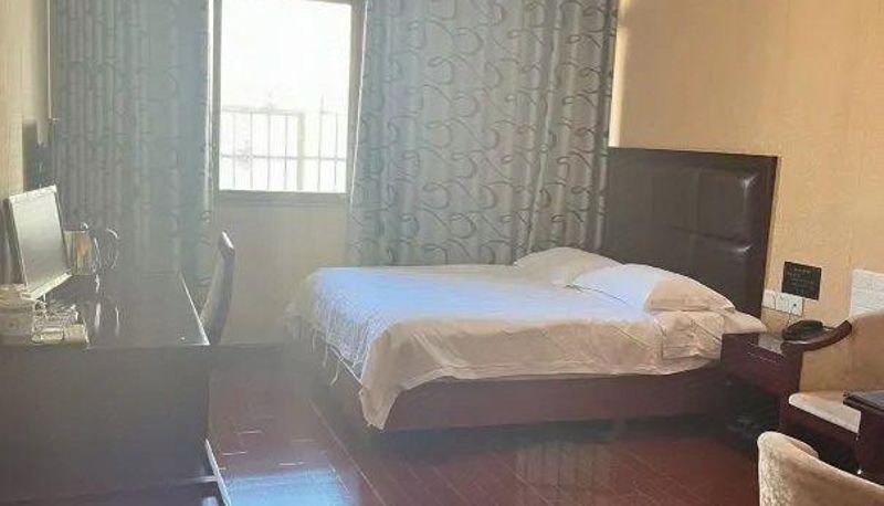 Camera - Jiaheyuan Business Hotel