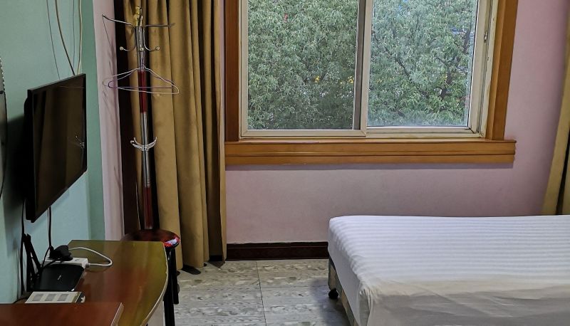 Zimmer - People's Hotel (Yangzhi South Road Branch)