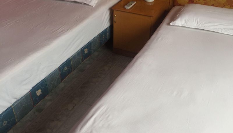 Zimmer - People's Hotel (Yangzhi South Road Branch)