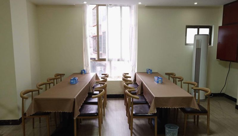 Hotel Außenbreich - Light Stay · Free Port Business Hotel (Yangchun Bus Terminal Store)