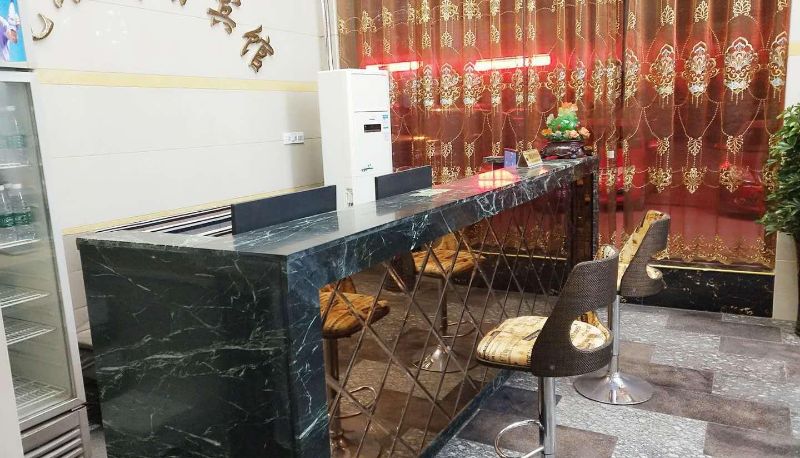 Zewnętrzna część hotelu - Huayao Business Hotel