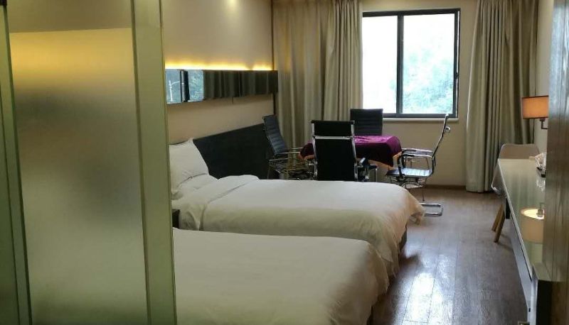 Camera - Tianhe Business Hotel