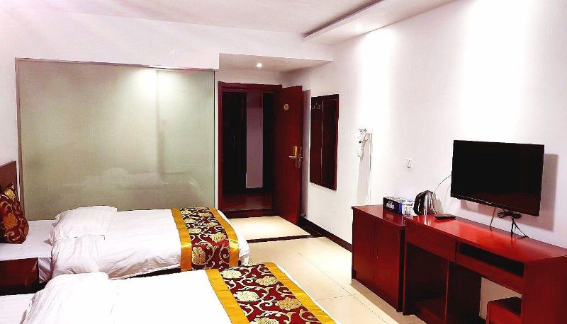 Camera business - Tiantangzhai Huangjia Hotel