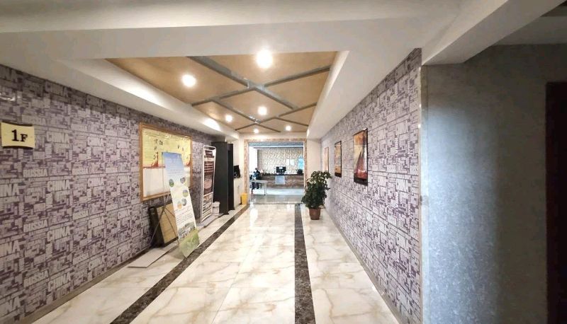 Area esterna dell'hotel - Fuhua Holiday Business Hotel (Xinmin Fifth Road Food Street Store)