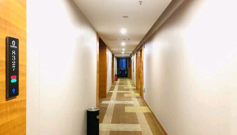 Hotel outdoor area - Yayue Four Seasons Business Hotel (high-speed rail station store)