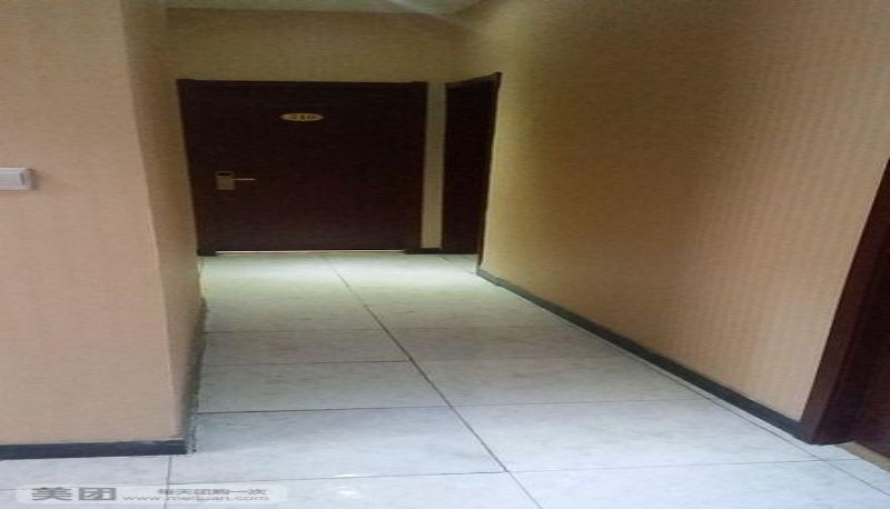 Area esterna dell'hotel - Huayu Hotel