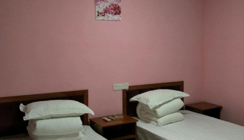 Zimmer - Qiantong Business Hotel