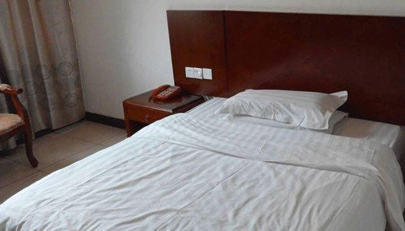 Zimmer - Anju Business Hotel