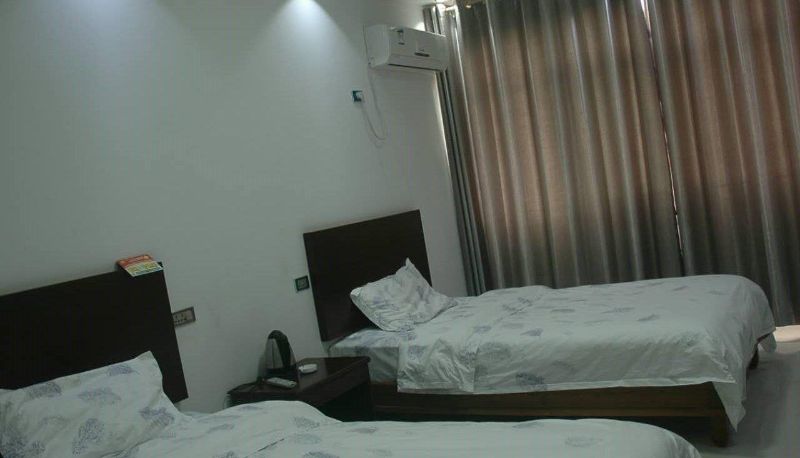 Camera business - Limin Hotel (Wenxian Bus Station Store)
