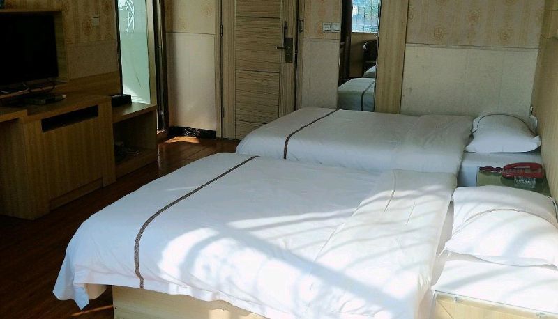 Camera - Yuyuan Business Hotel