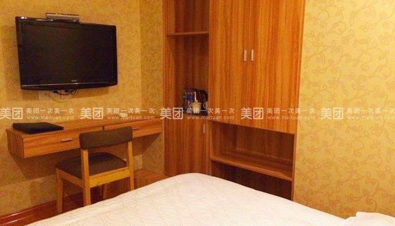Camera - Yuefeng Hotel (Sanfang Qixiang Branch)