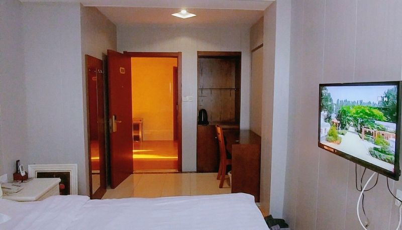 Camera - Tianfeng Hotel (Xuefu Road Branch)
