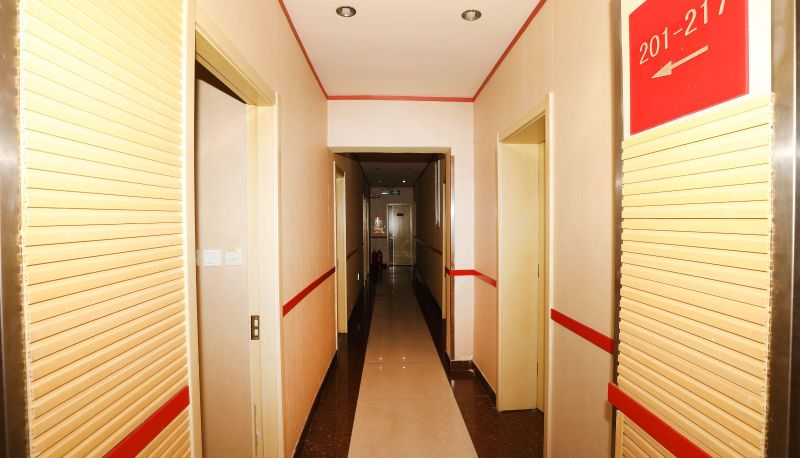 Area esterna dell'hotel - Tianquan Hotel (PLA 960 Hospital Store)