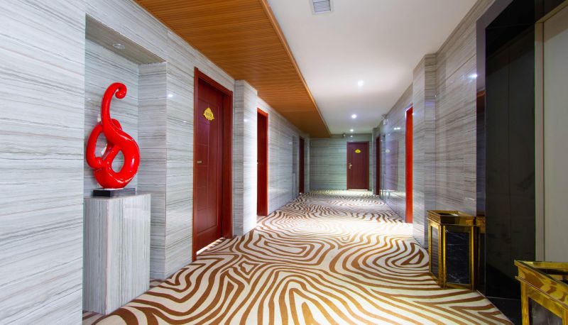 Zewnętrzna część hotelu - A Business Hotel in Magpie