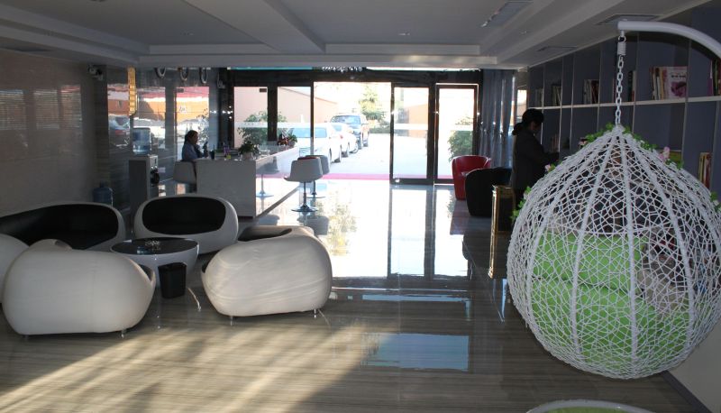 Zewnętrzna część hotelu - A Business Hotel in Magpie