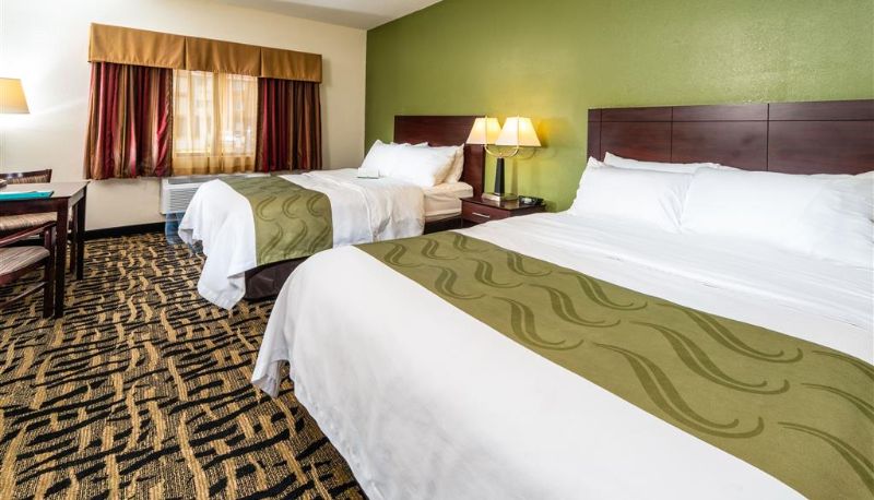 Room - Quality Inn & Suites Danville East