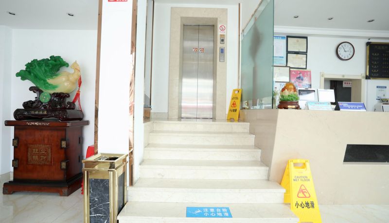 Area esterna dell'hotel - Ningbo Kaidecheng Business Hotel