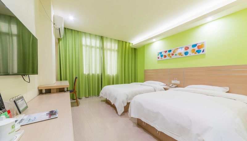 Camera business - Heng8 Chain Hotel (Xianning Hubei University of Science and Technology Store)