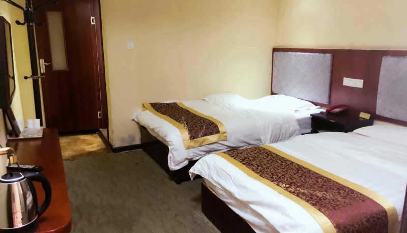 Kamer - Delingha Mingxin Business Hotel (Food City Branch)