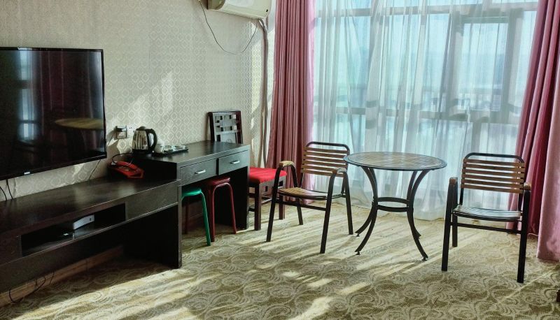 Chambre - Beitun Dongfang Kairui Business Hotel