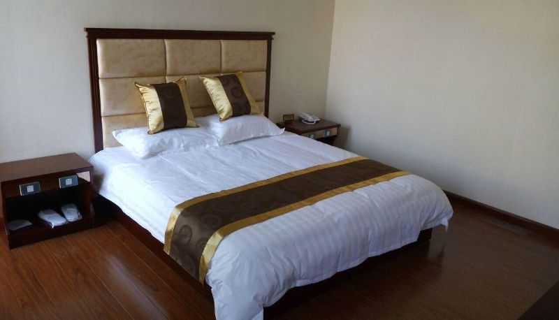 Room - Longshan Business Hotel
