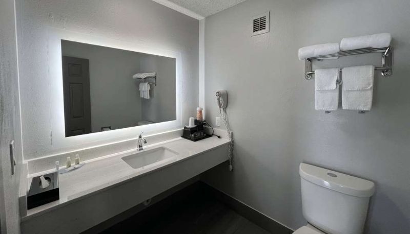 Kamer - Quality Inn Kinder near Casino