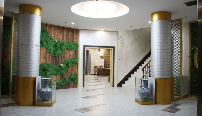 Area esterna dell'hotel - Overseas Chinese Hotel