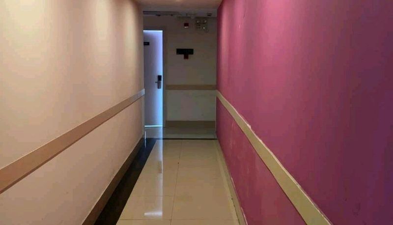 Area esterna dell'hotel - Yibai Chain Hotel (Caoan Road Branch of Shanghai National Convention and Exhibition Center)