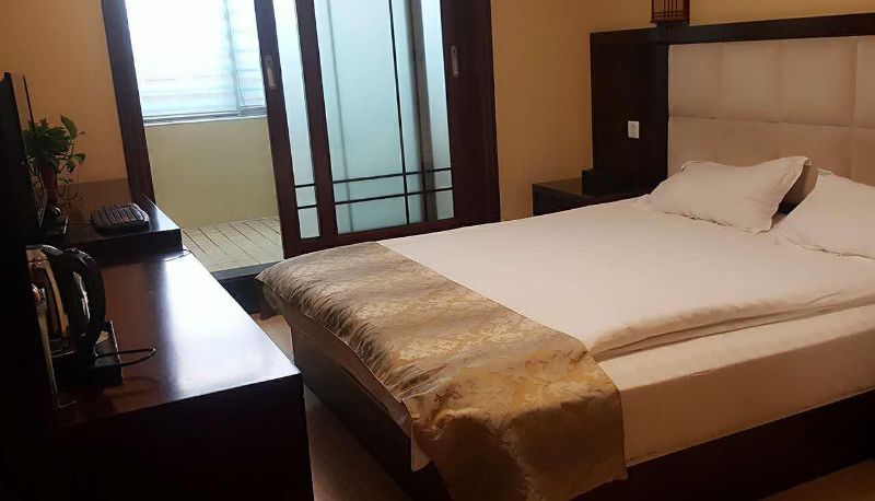 Zimmer - Yalong Business Hotel