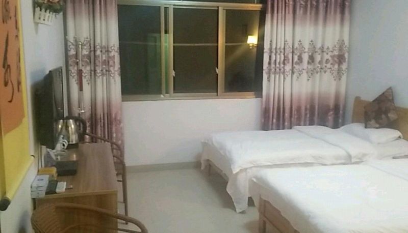 Camera - Heting Zhuyuan Hotel