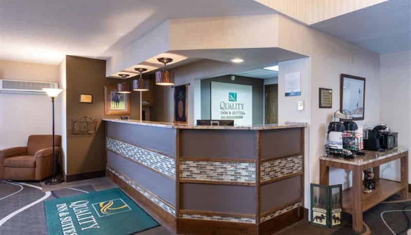 Hall - Quality Inn & Suites Newberry