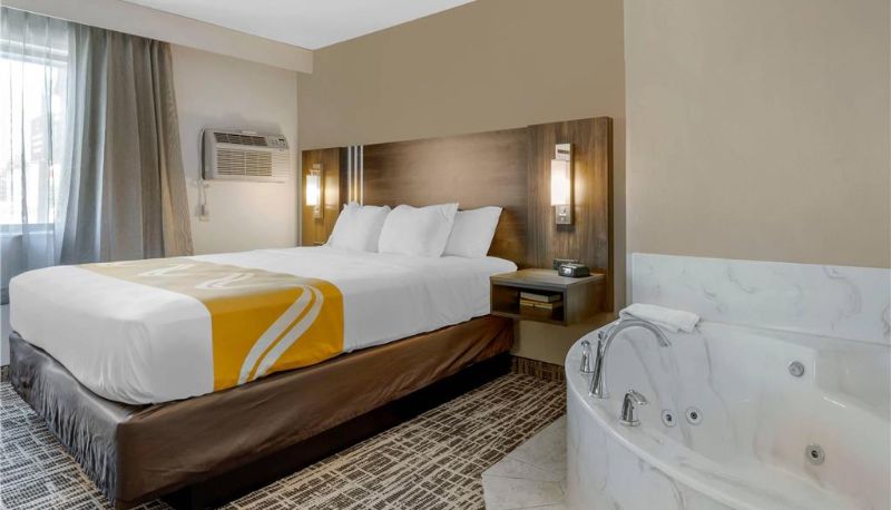 Zimmer - Quality Inn St. Cloud West