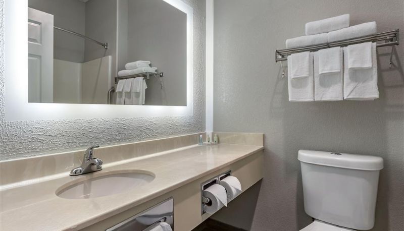 Zimmer - Quality Inn Kirksville