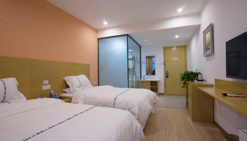 Habitación corporativa - Yiqiao Four Seasons Hotel (National Day West Road Industrial and Trade College Store)