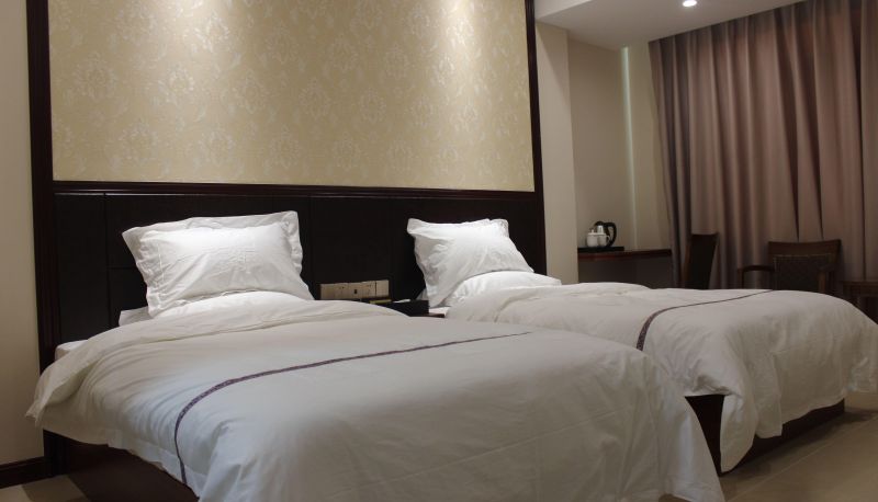 Room - Maoming Yilin Holiday Hotel