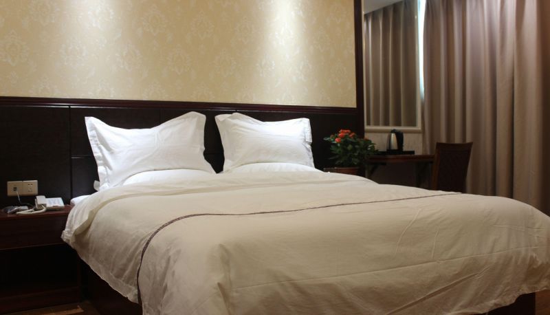 Room - Maoming Yilin Holiday Hotel