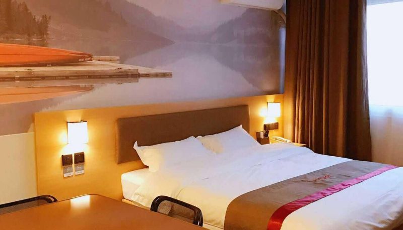 Camera business - Shangkeyou Hotel (Huai'an Chuzhou Avenue Zhou Enlai Memorial Hall Store)