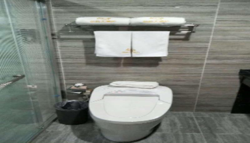 Area esterna dell'hotel - Rongsheng Hotel