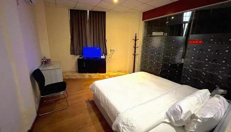 Room - Liyin Business Hotel