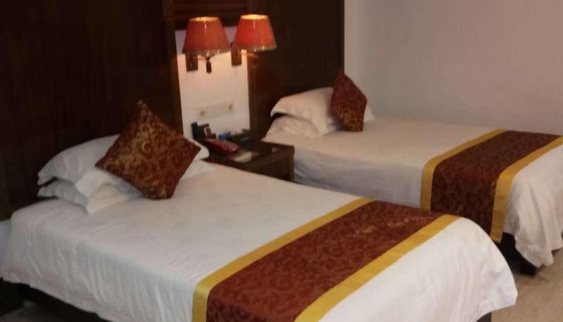 Widok na zewnątrz - Hotan Business Hotel