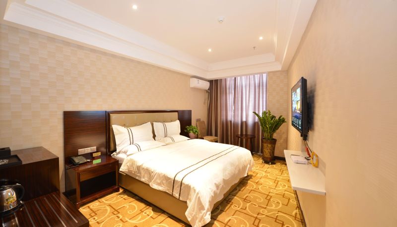 Camera business - Shangshi Hotel (Fuyun County Food Street Branch)