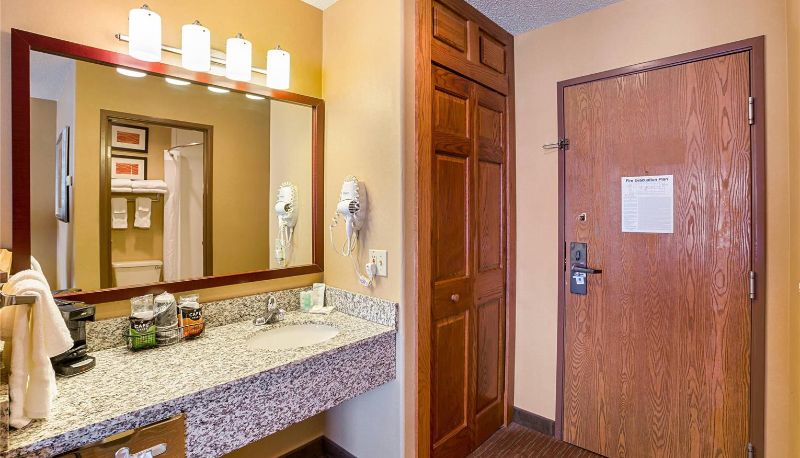 Zimmer - Quality Inn York