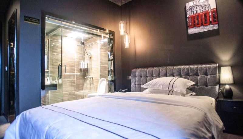 Camera business - Chongqing Luofeite Hotel (Wanda Plaza Branch)